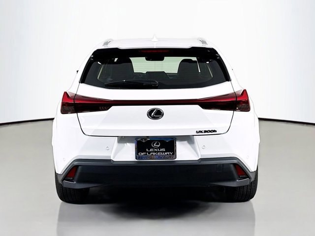 2026 Lexus UX Hybrid 300h Premium - Photo 6