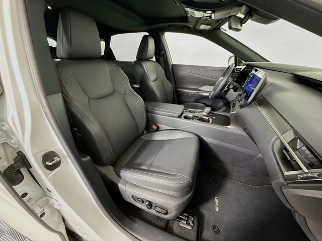 2025 Lexus RX 350 - Photo 30