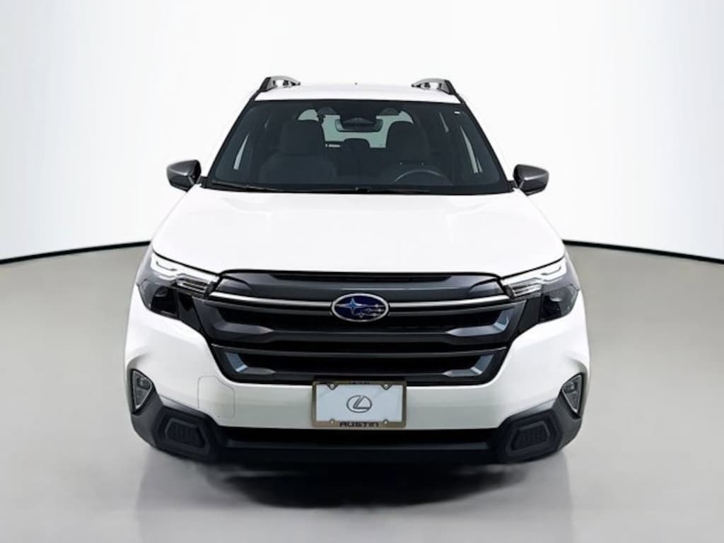 Used 2025 Subaru Forester Premium SUV