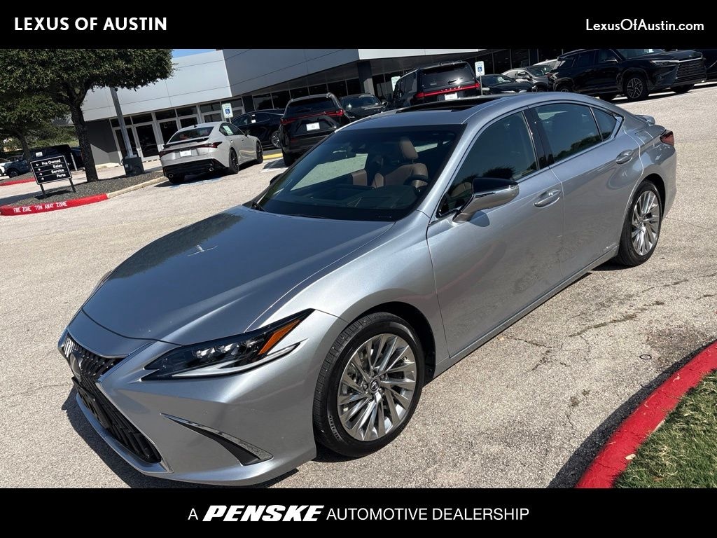 Used 2022 Lexus ES 300h Ultra Luxury Sedan