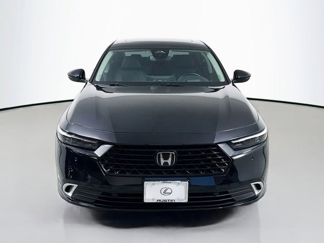 2023 Honda Accord Hybrid Touring photo 2