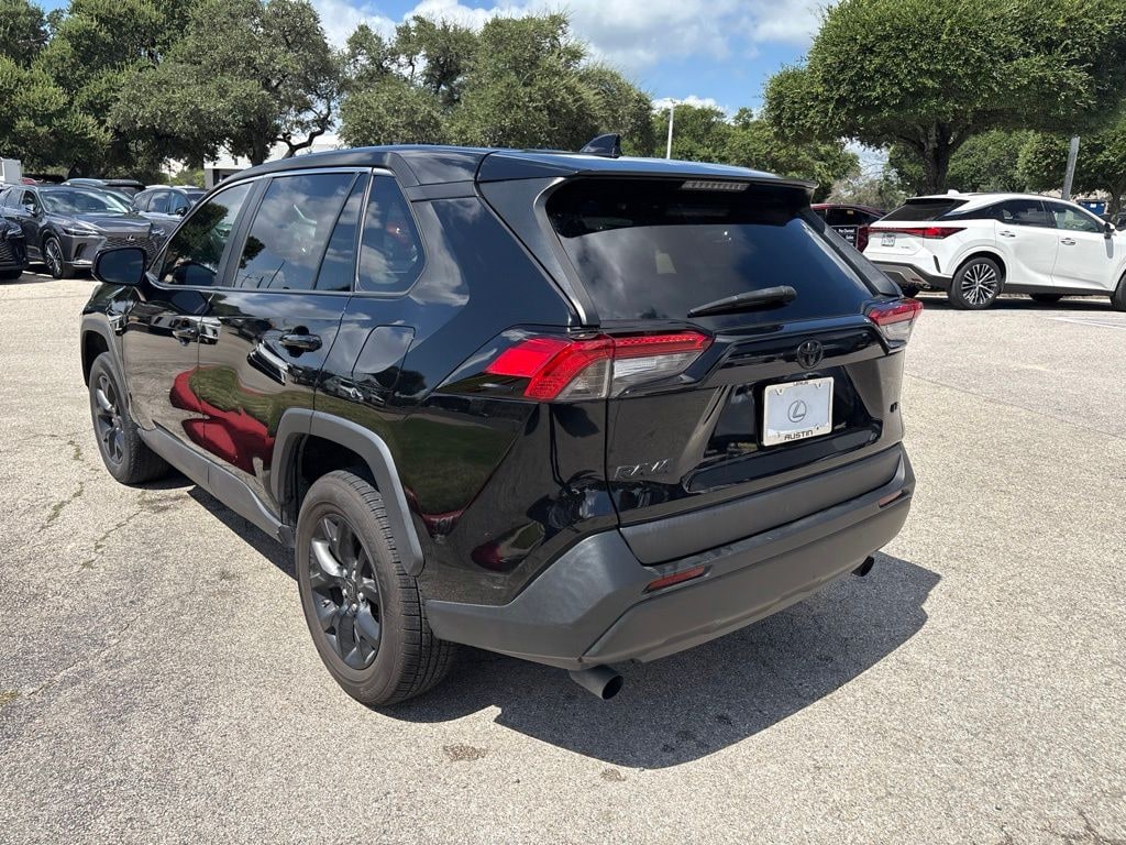 Used 2022 Toyota RAV4 LE SUV