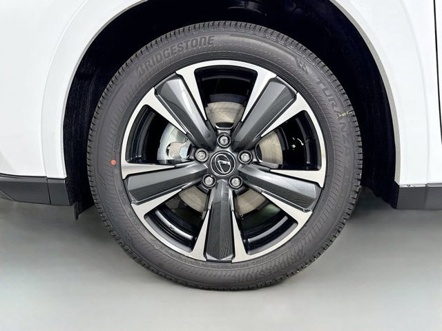 2026 Lexus UX Hybrid 300h Premium - Photo 23
