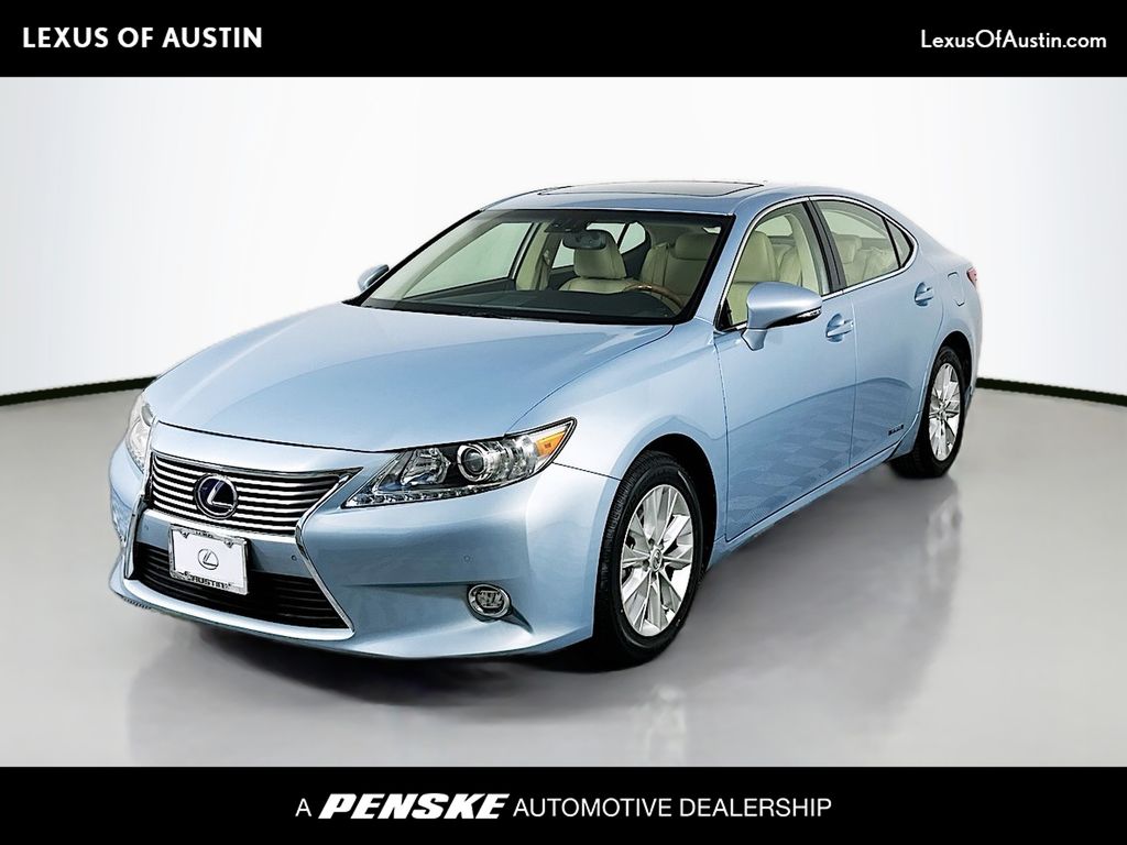 2014 Lexus ES 350 300h's photo