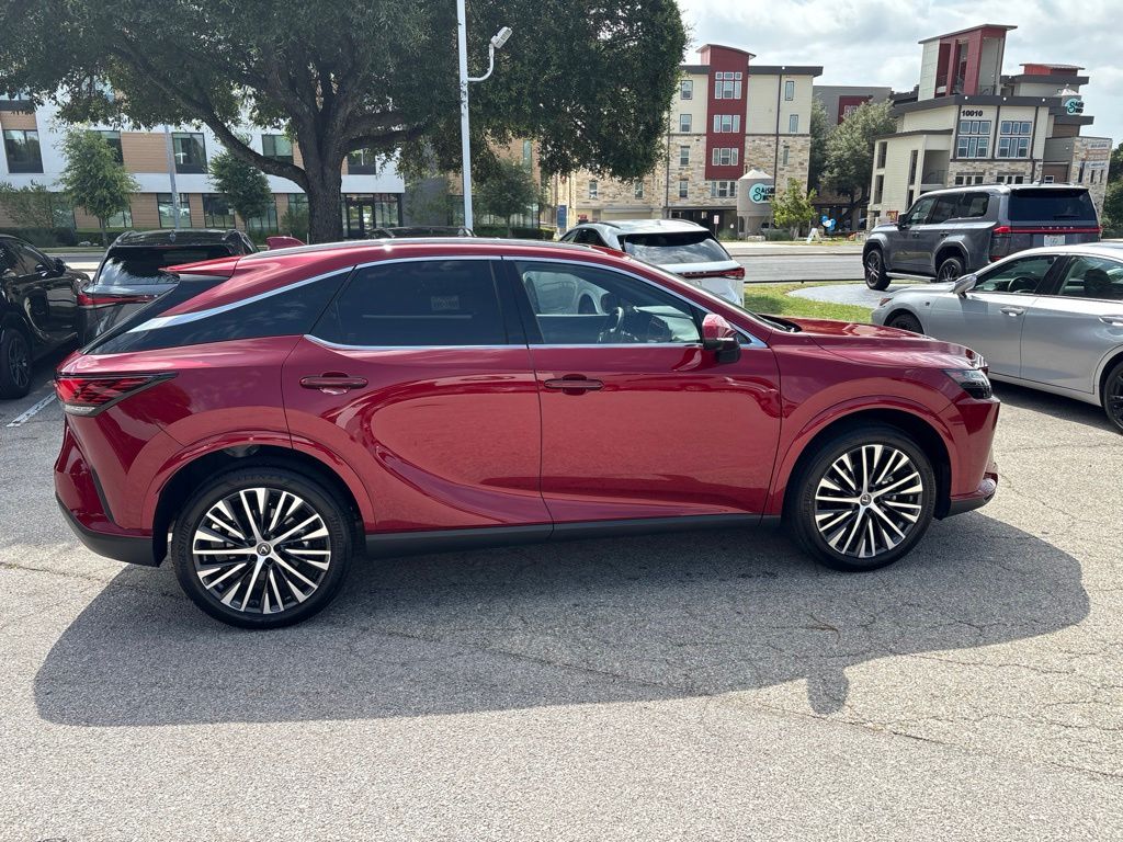 2025 Lexus RX 350 - Photo 6