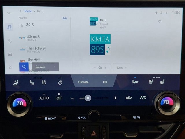 2026 Lexus NX 350h Premium - Photo 11