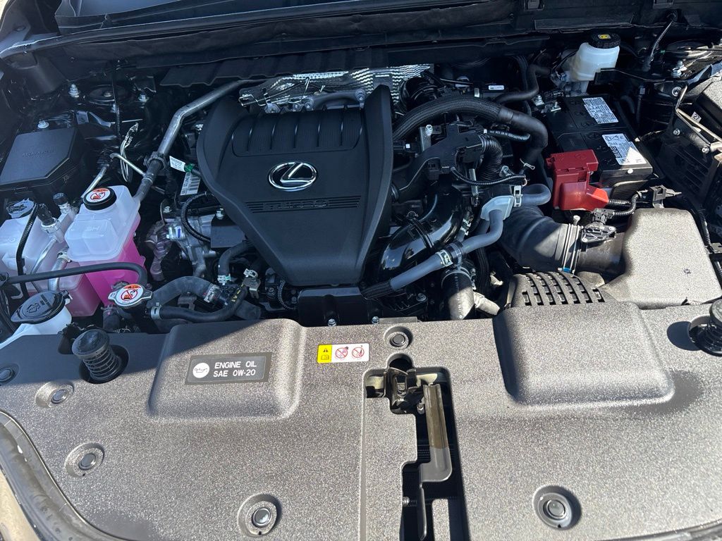 2026 Lexus NX 350 - Photo 11