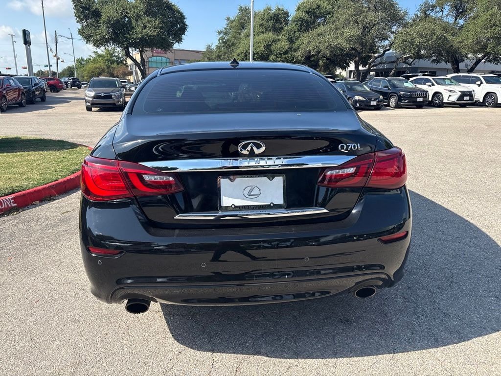 Used 2015 INFINITI Q70L 3.7 Sedan
