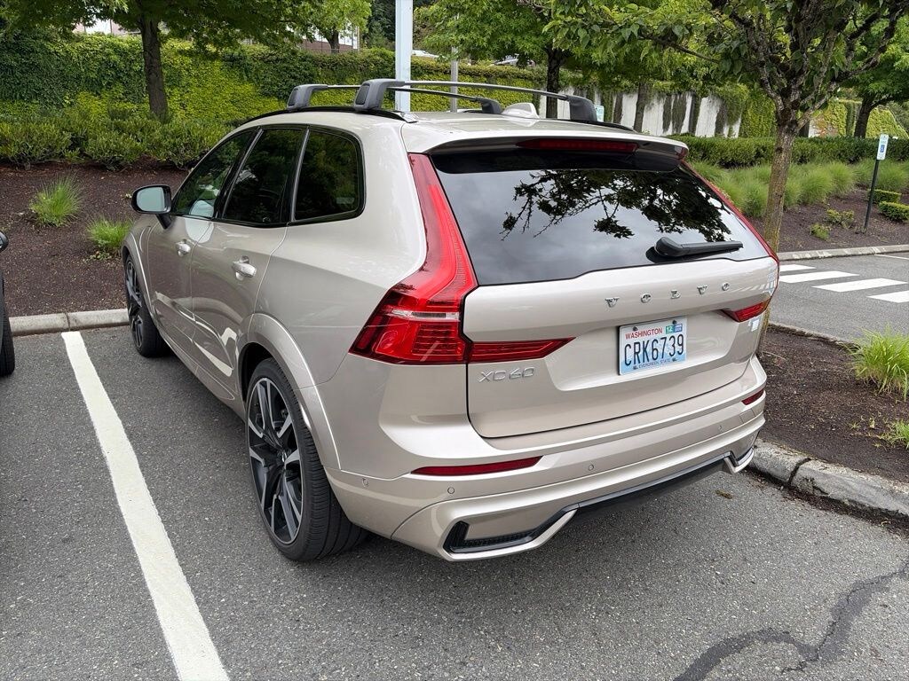 Used 2023 Volvo XC60 Recharge Plug-In Hybrid Ultimate Dark Theme