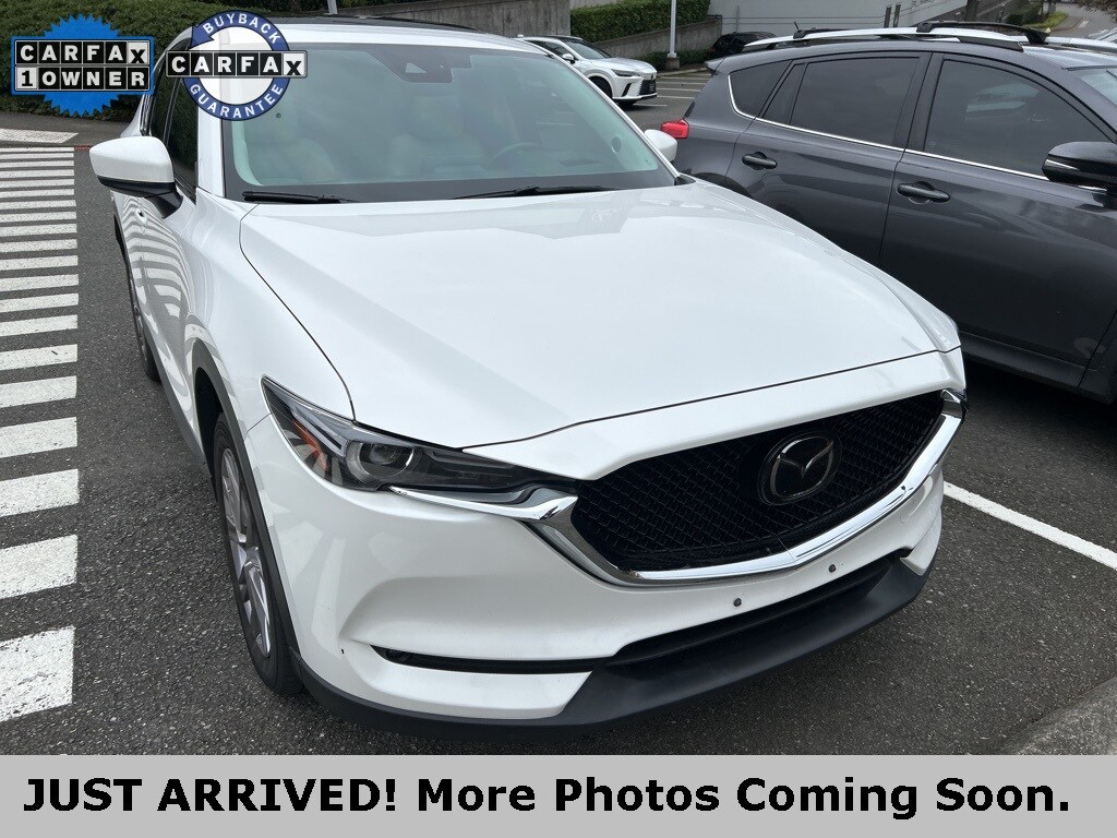 2019 Mazda CX-5 Grand Touring photo 2