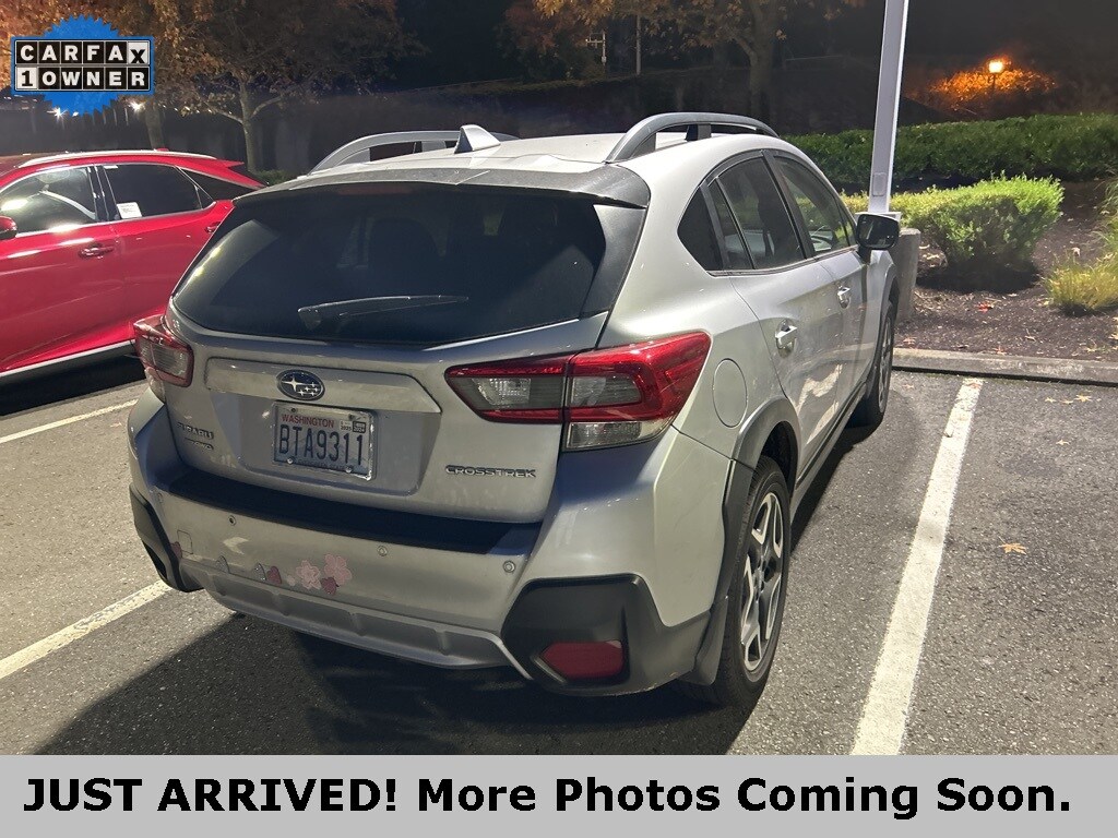2020 Subaru Crosstrek Limited photo 2