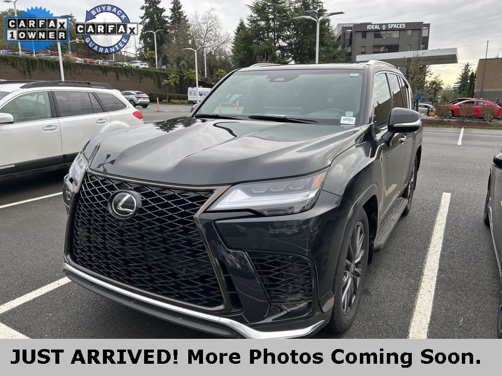 2026 Lexus LX F-Sport's photo