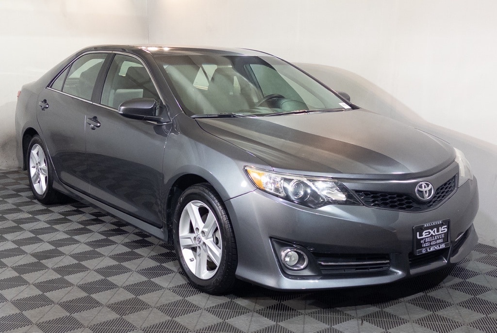 2013 Toyota Camry SE