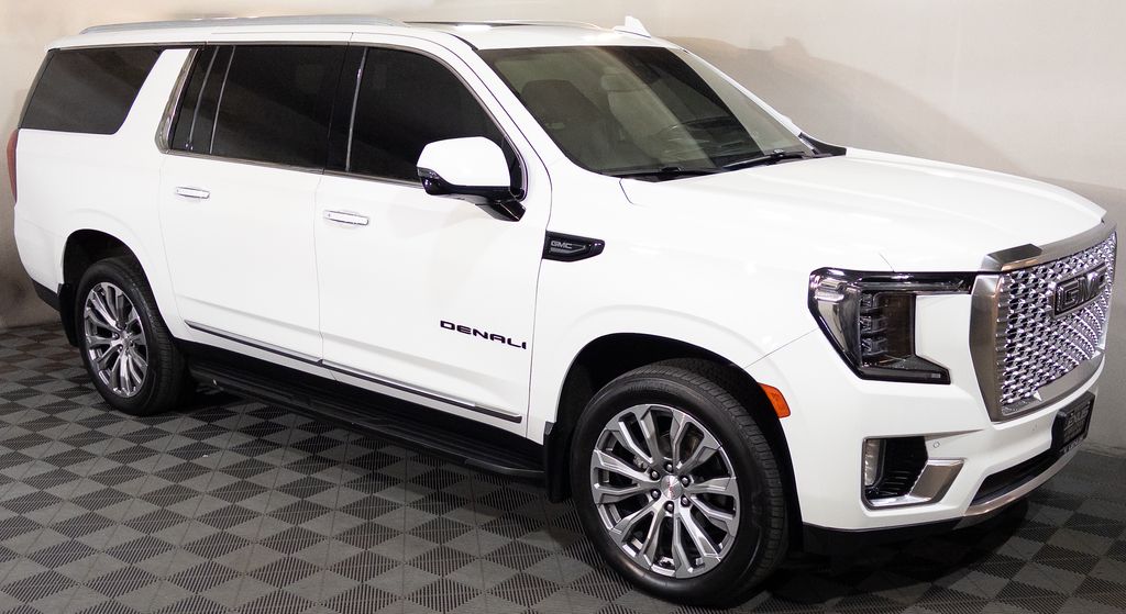2021 GMC Yukon Denali AWD's photo