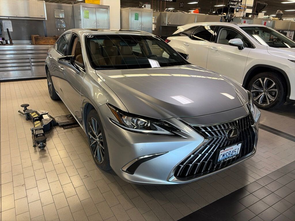 Used 2024 Lexus ES