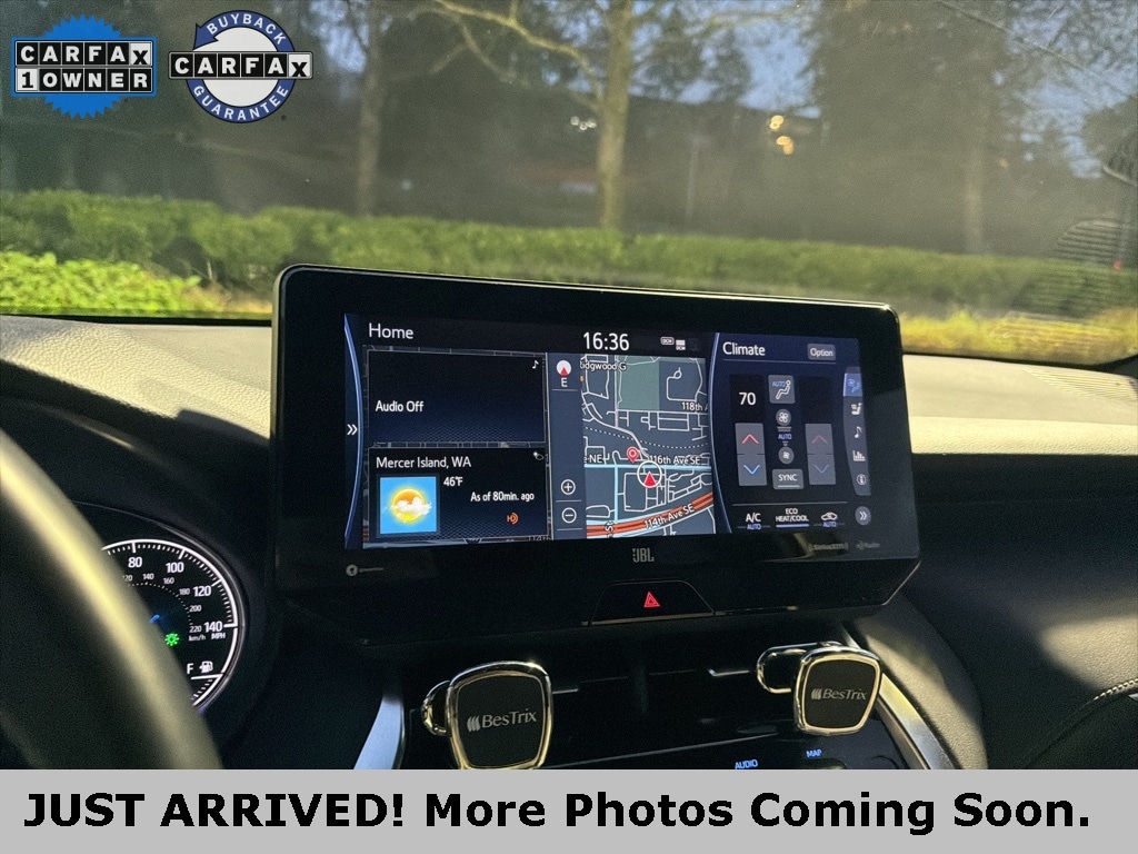 Used 2022 Toyota Venza XLE SUV