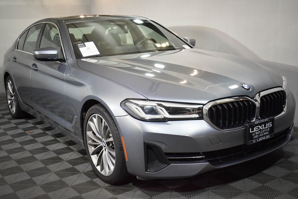 2021 BMW 5 Series 540i's photo