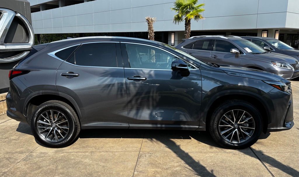 2024 Lexus NX Hybrid 350h - Photo 9