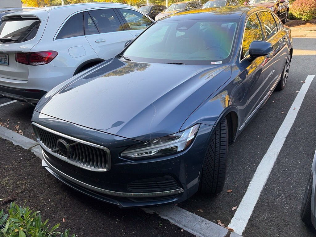 Used 2024 Volvo S90 Recharge Plug-In Hybrid Ultimate