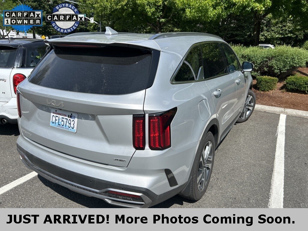 2023 Kia Sorento Plug-In Hybrid SX Prestige photo 3