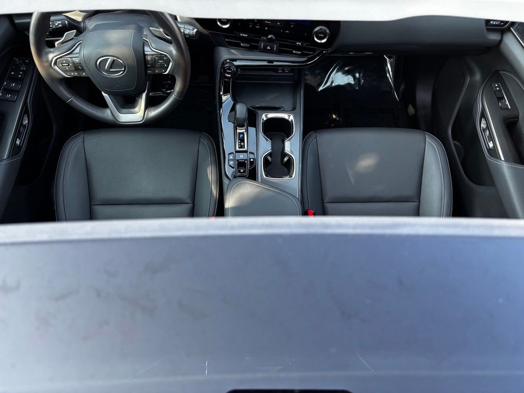 2024 Lexus NX Hybrid 350h - Photo 16