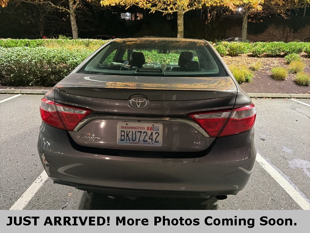 2017 Toyota Camry XLE XSE photo 4