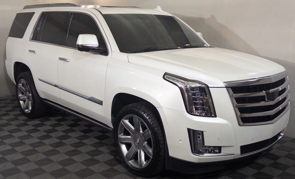 2018 Cadillac Escalade AWD Premium Luxury's photo