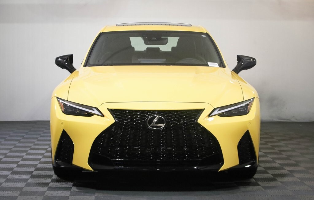2025 Lexus IS 500 F SPORT Performance photo 2