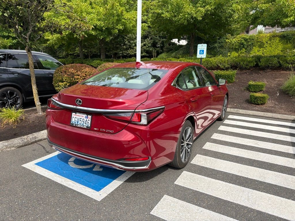 Certified 2023 Lexus ES 250 AWD SEDAN