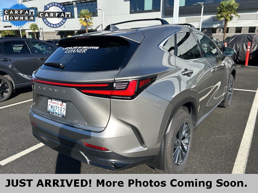 2025 Lexus NX 350h Premium photo 3