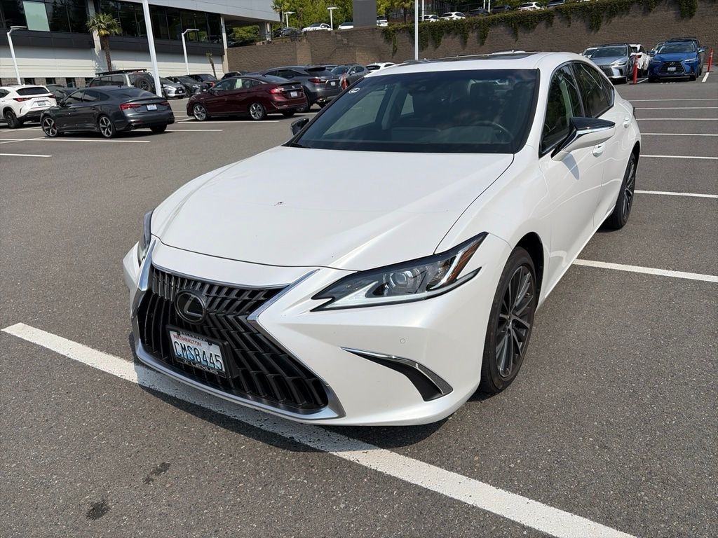 Used 2024 Lexus ES