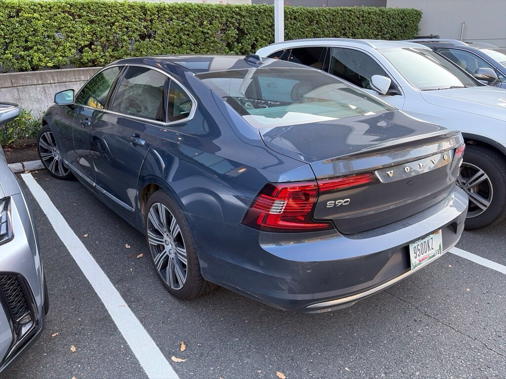 Used 2024 Volvo S90 Recharge Plug-In Hybrid Ultimate