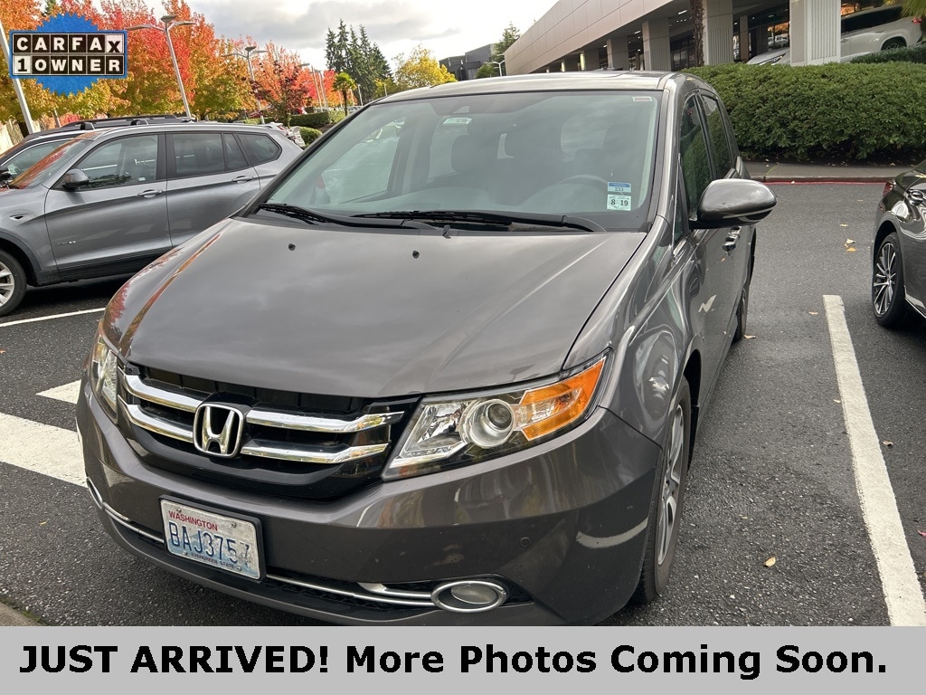 Used 2014 Honda Odyssey Touring Elite Minivan/Van