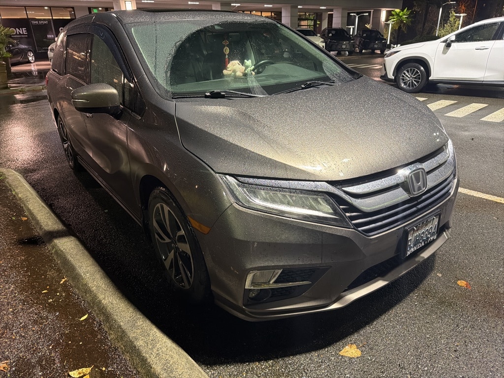 Used 2018 Honda Odyssey Elite Minivan/Van