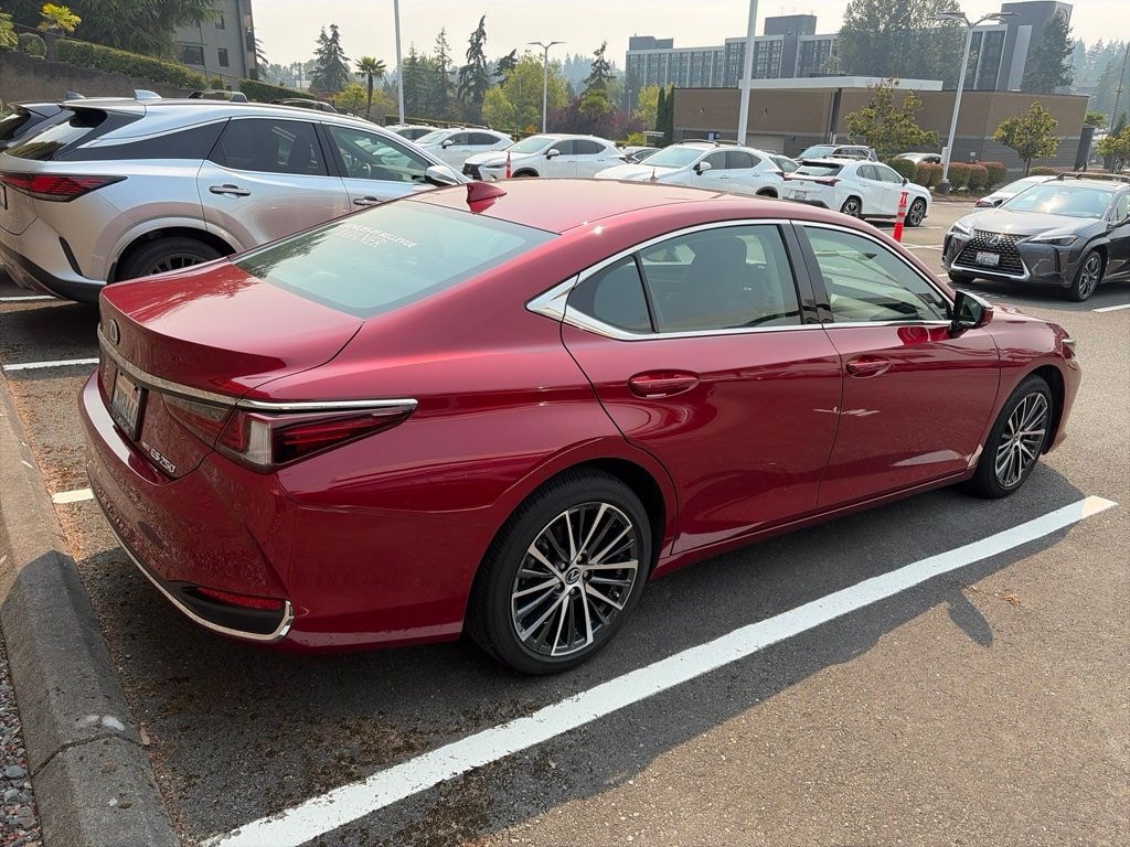 Certified 2024 Lexus ES ES 250 SEDAN