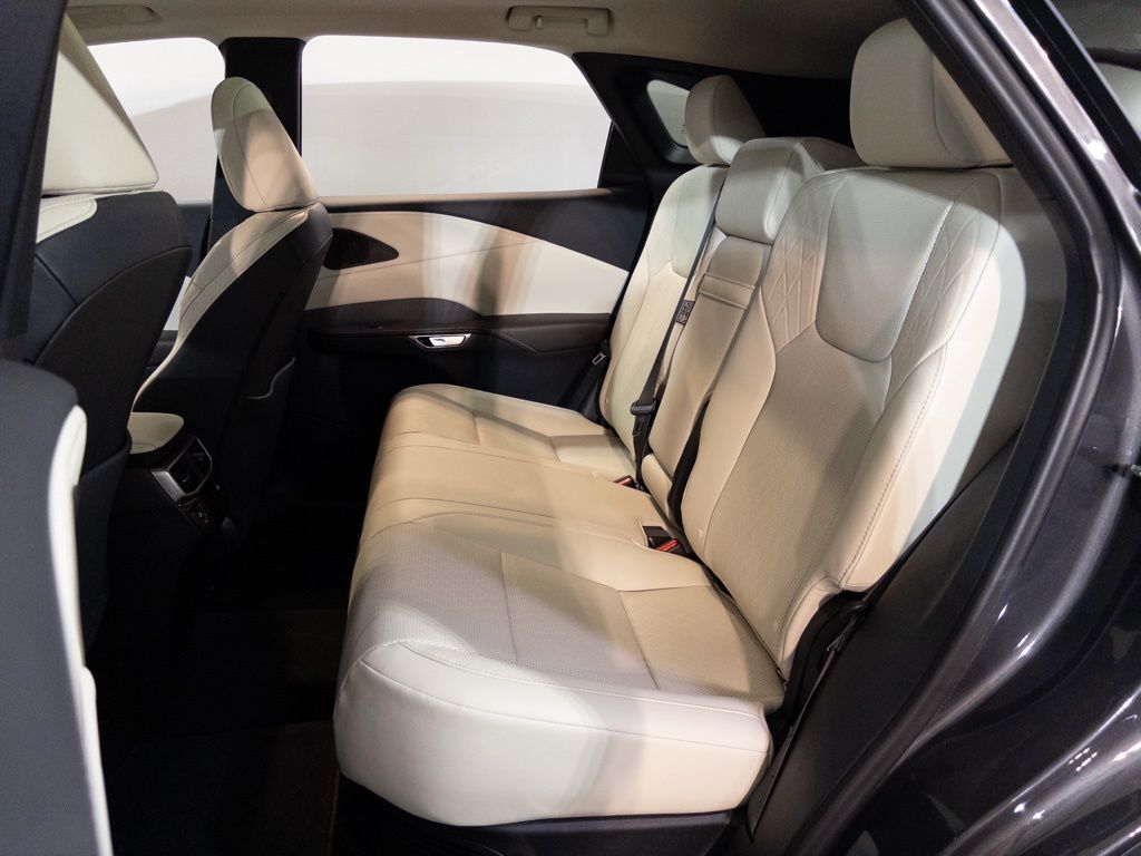 2026 Lexus RX Hybrid 350h - Photo 13