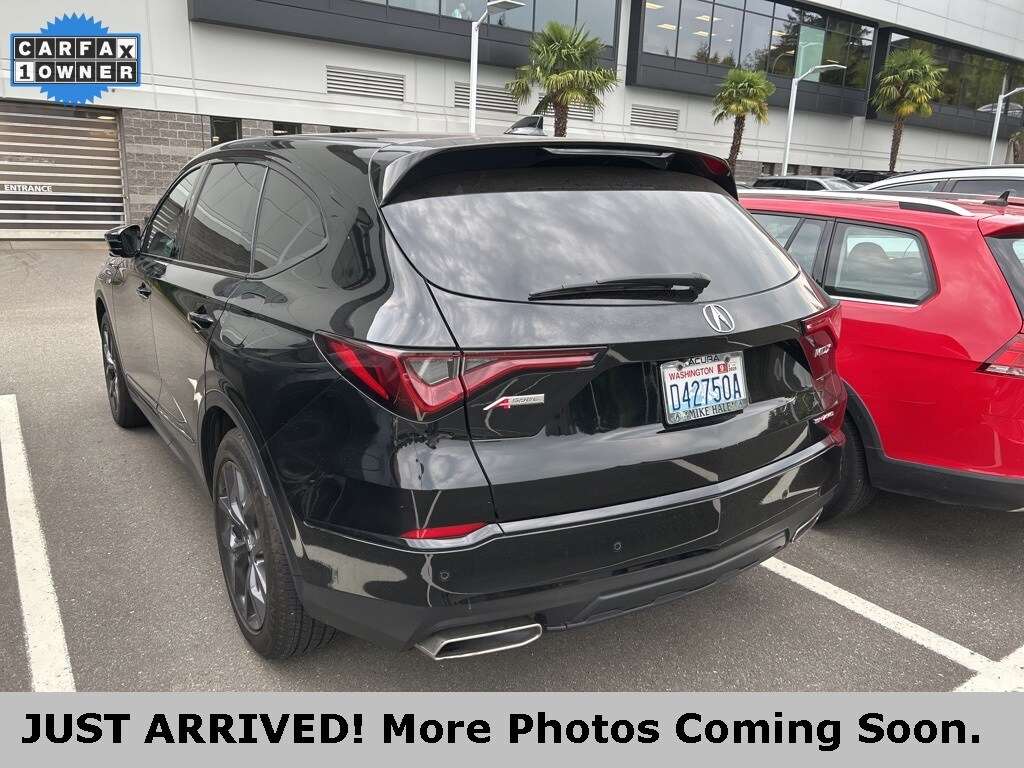 2023 Acura MDX SH-AWD A-Spec photo 2