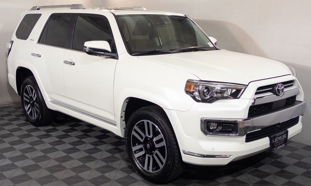 2023 Toyota 4Runner Limited 4WD V6's photo