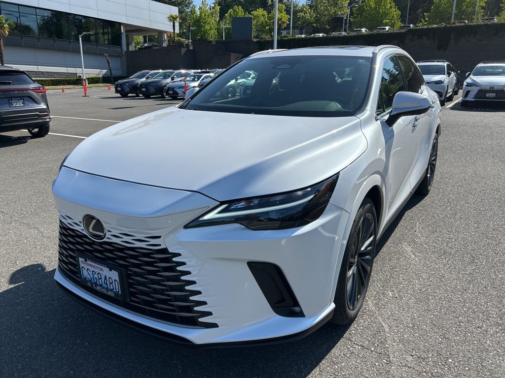 2025 Lexus RX 350h's photo