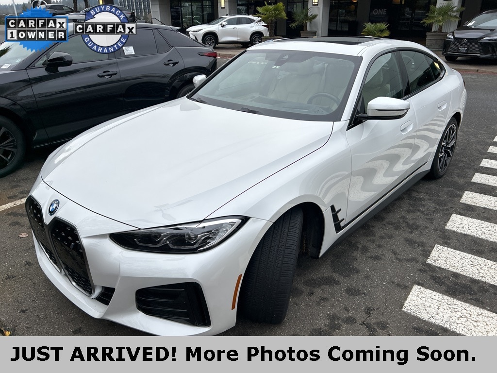 2022 BMW i4 Base's photo