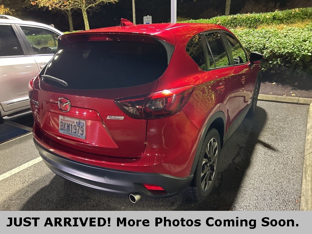 2016 Mazda CX-5 Grand Touring photo 3