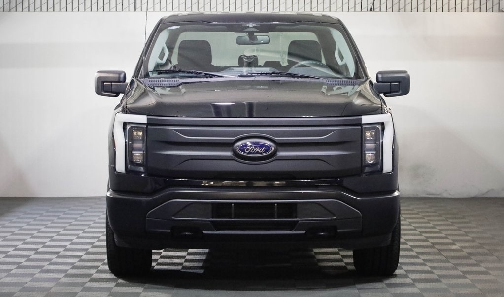 Used 2023 Ford F-150 Lightning Pro with VIN 1FTVW1EL3PWG13847 for sale in Bellevue, WA