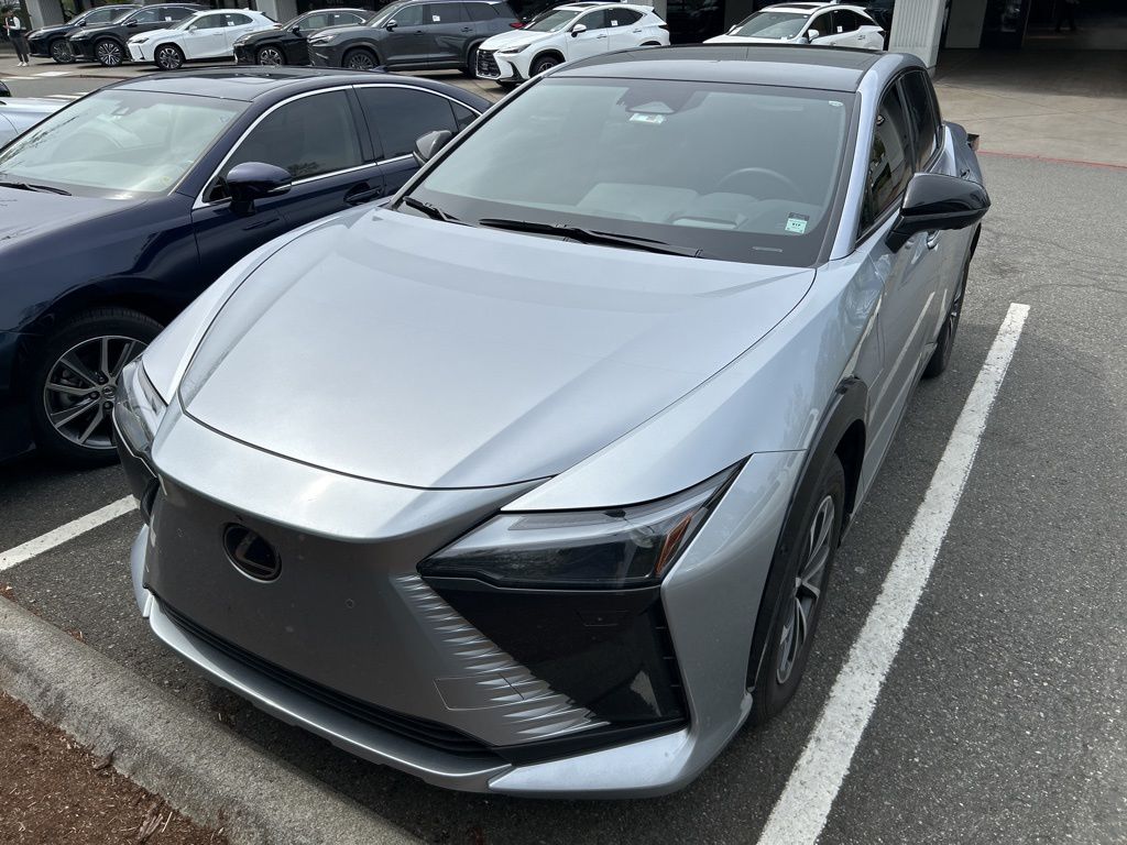 2023 Lexus RZ 450e 450e Premium AWD w/ 20" Wheel's photo