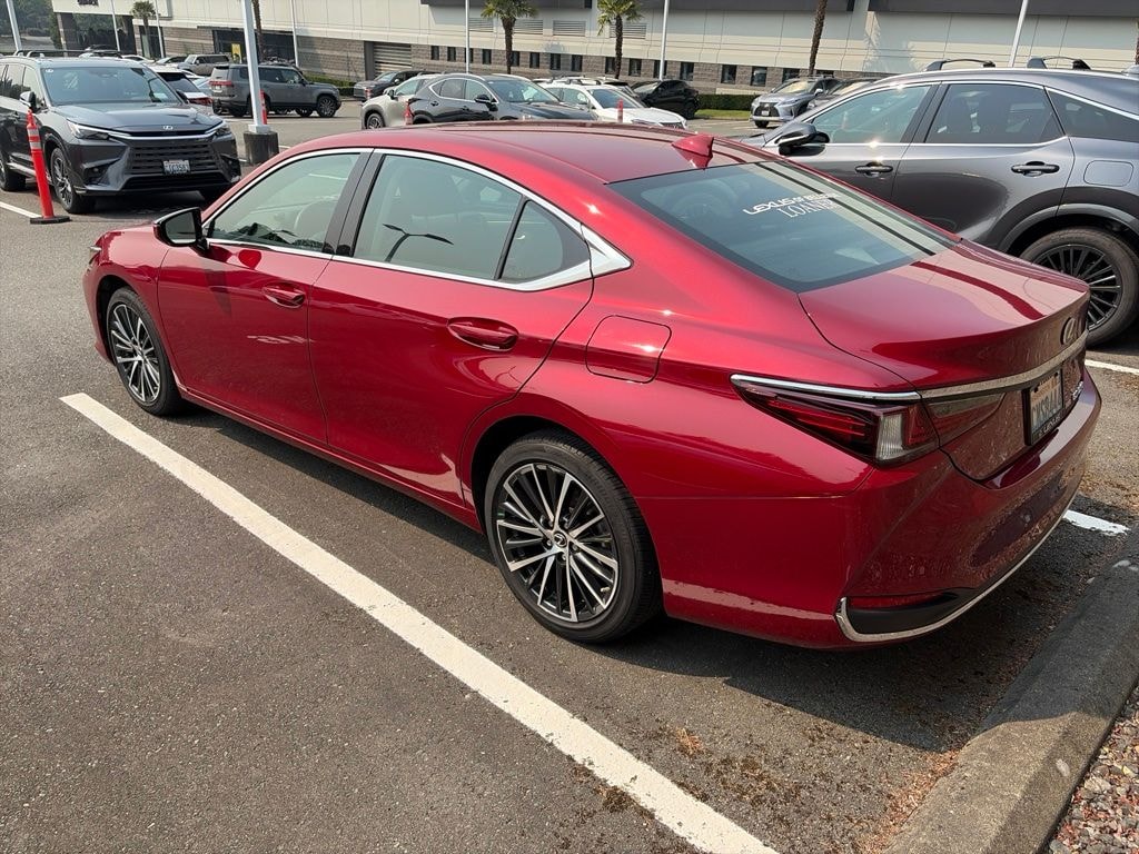 Certified 2024 Lexus ES ES 250 SEDAN