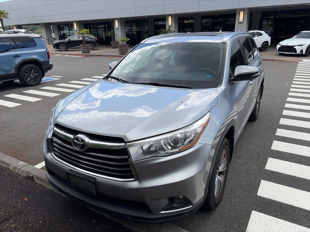 Used 2015 Toyota Highlander XLE