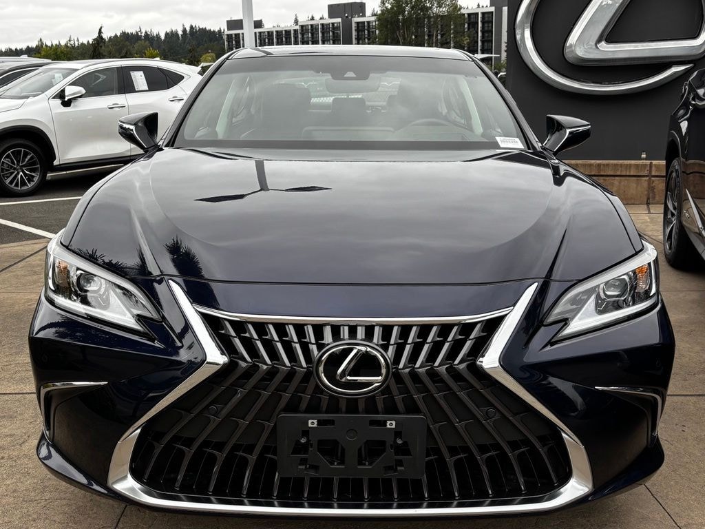 Used 2023 Lexus ES ES 300h Luxury
