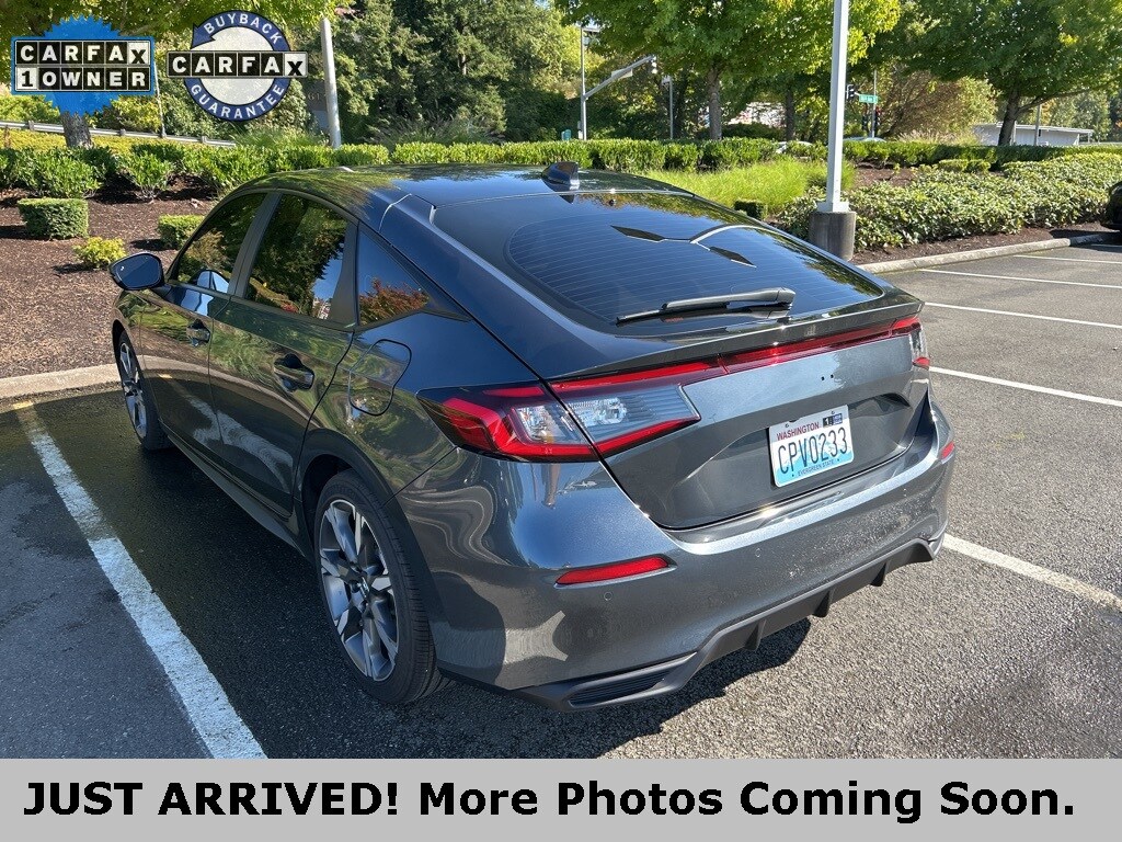 2025 Honda Civic Hatchback Hybrid Sport Touring photo 3