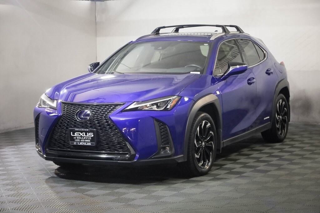 2020 Lexus UX 250h F SPORT Premium photo 3
