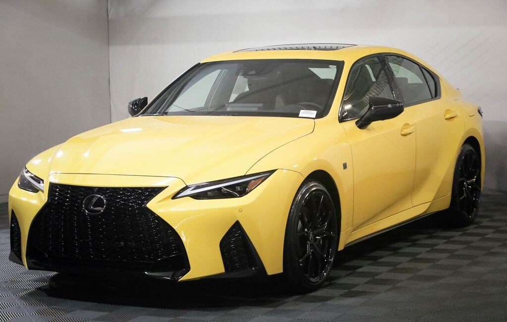 2025 Lexus IS 500 F SPORT Performance photo 3