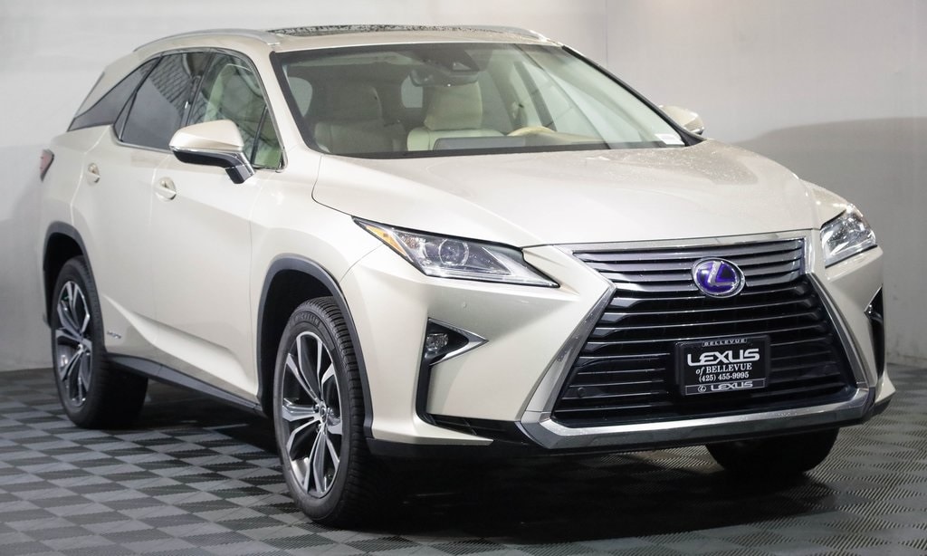 2018 Lexus RX 450hL's photo